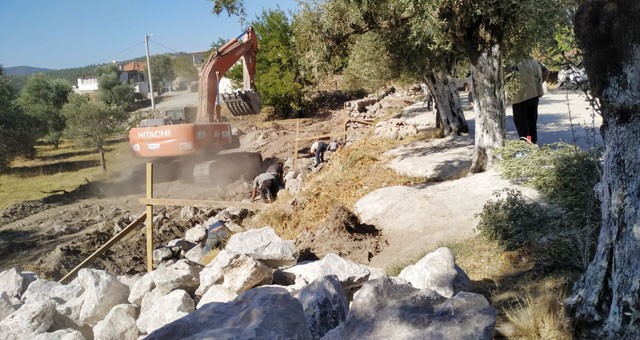 Milas Belediyesi mahallelerdeki çalışmalarını sürdürüyor