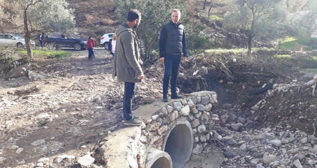 Kaymakam Böke şiddetli yağıştan etkilenen bölgelerde incelemelerde bulundu 