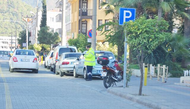 Büyükşehir’den Mahkeme Kararı Açıklaması:  Yol Üstü Otopark’lardan Para Alınabilecek..