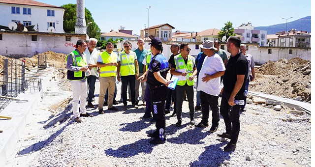 Başkan Tokat Selimiye Pazar Yeri’nde incelemelerde bulundu