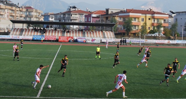 Milas Belediye Beçin Spor Dolu Dizgin Hedefe Koşuyor