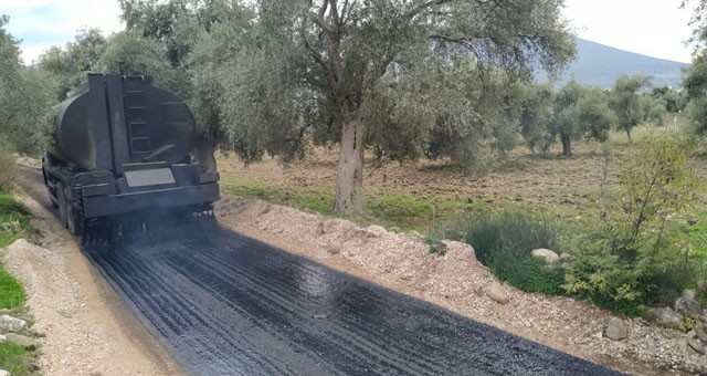 Milas Belediyesi yol çalışmalarını sürdürüyor