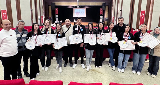 Milas Atatürk MTAL Öğrencilerinden Uluslararası Gastronomi Festivalinde Madalya Yağmuru