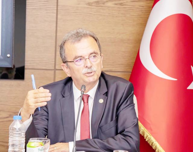 CHP Muğla Milletvekili Süleyman Girgin Erdoğan’a okluk, vatandaşa yokluk!