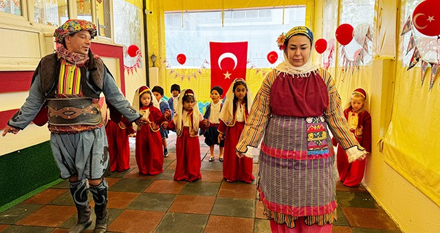 Milas Belediyesi Çocuk Oyun Evi’ni 23 Nisan Coşkusu Sardı