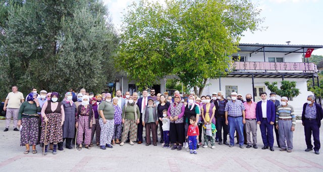 Başkan Tokat mahalle ziyaretlerine devam ediyor