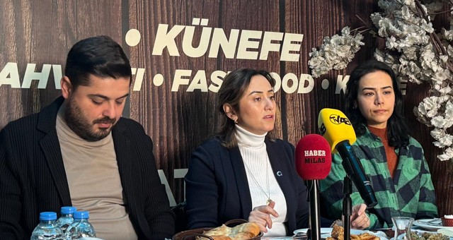 AK Parti Milas İlçe Başkanı ve Basın Mensupları Kahvaltıda Buluştu