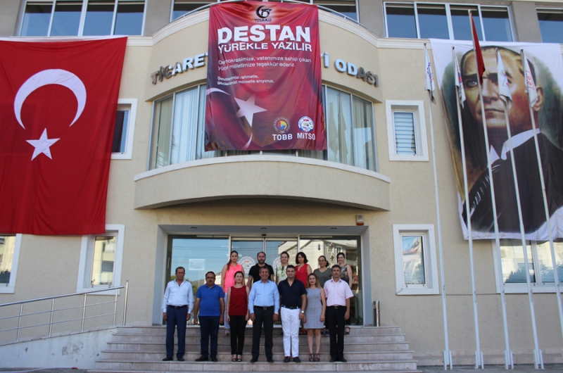  “Darbelere karşıyız, her zaman demokrasiden yanayız!”