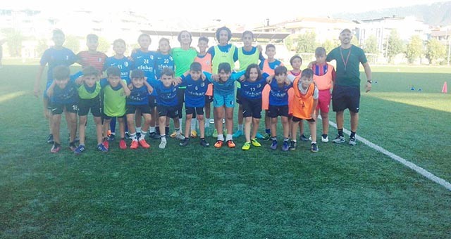 Milas Gençlikspor U11 takımında çalışmalar devam ediyor