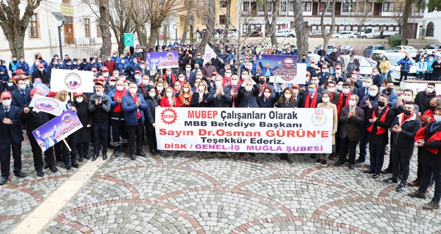 Büyükşehir Belediyesi’nde personele maaş promosyonu