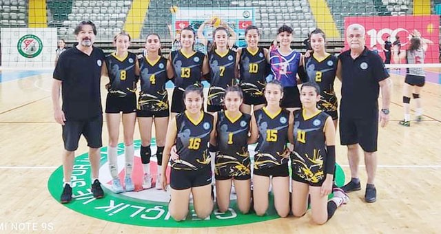 Bölgesel Voleybol Ligi’ne galibiyetle başladılar