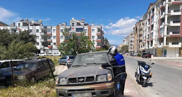 Zabıta ekipleri denetimlerini sürdürüyor