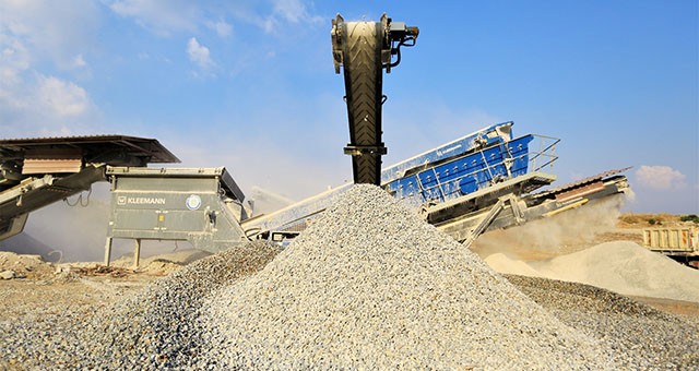 Büyükşehir hafriyat sahaları ile çevreyi koruyor