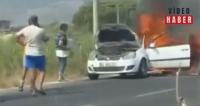 Araç Yangınında İlk Müdahale Su Şişeleriyle Yapıldı