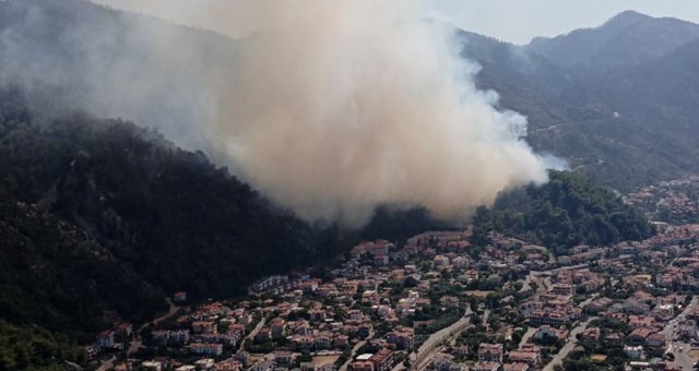 Marmaris’te yangın başladı