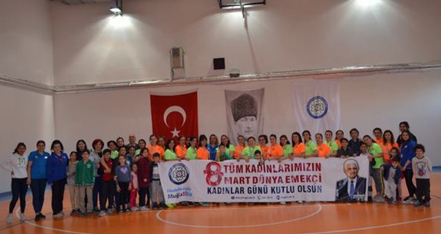 Dünya Emekçi Kadınlar Günü  Spor Etkinlikleri İle Kutlanıyor