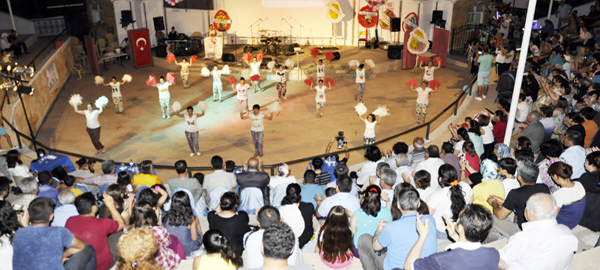 Özel bireylerden ‘Engelsiz Gece’