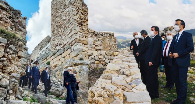 Bakan Yardımcısı Alpaslan, Beçin Antik Kenti’ni gezdi..