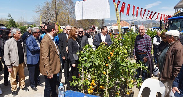 Başkan Tokat fuarı ziyaret etti…