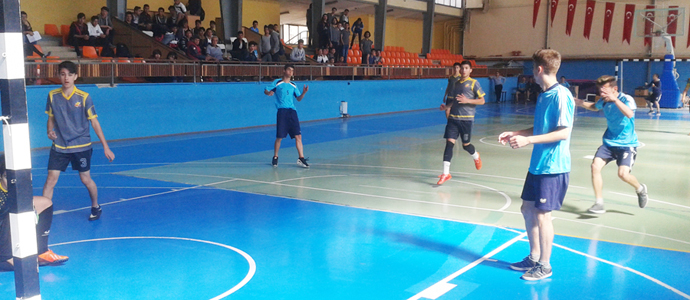 Gençlik Haftası etkinlikleri, Futsal turnuvasıyla başladı
