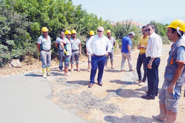 Kötekli Semt Sahasının yolu iyileştirildi