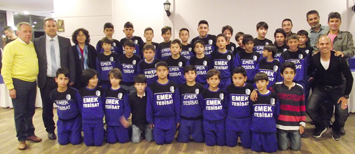 Milas Gençlikspor yemeğinde buluştular