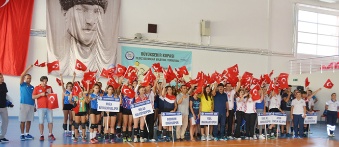 Milas, ‘Voleybolun Yıldızları’nı ağırladı