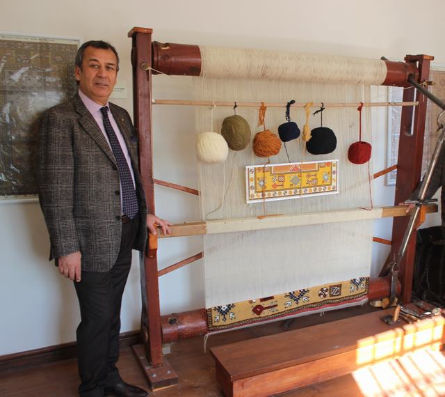 Milas'ın geleneksel el halıcılığı yeniden canlandırılacak  MİTSO, İŞKUR VE MİLLİ EĞİTİM İŞBİRLİĞİNDE HALI KURSLARI AÇILACAK