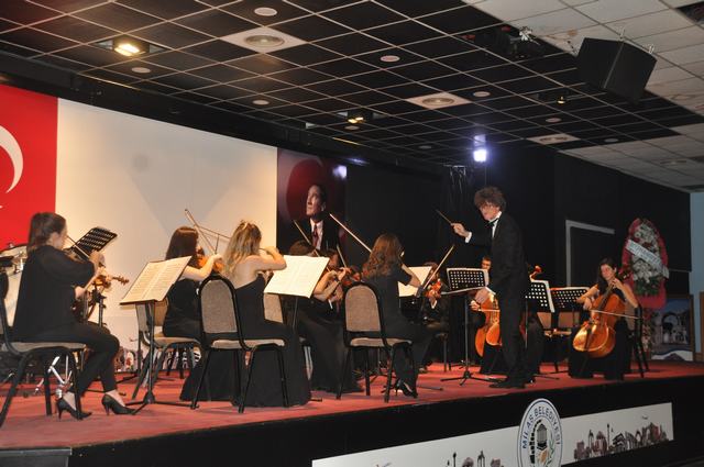 Oda Orkestrası’ndan Atatürk’ü Anma Konseri…