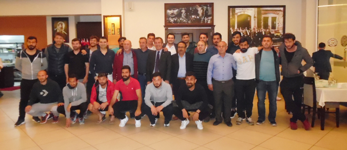 Şampiyon Takım ‘Yeni Milasspor’u Kutladılar