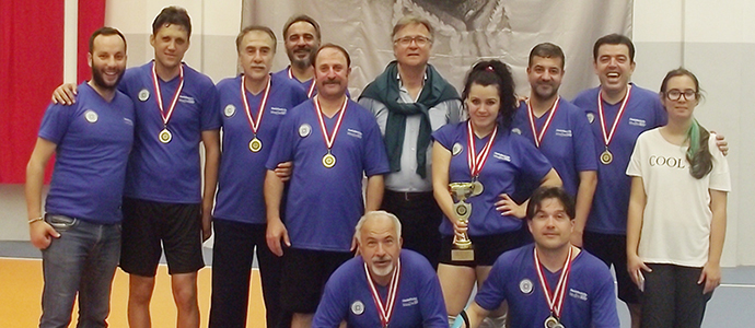 Son şampiyon Milas Belediyesi Veteranlar Voleybol Takımı