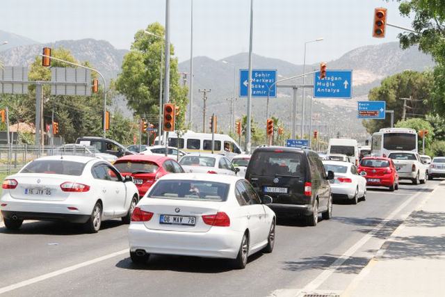 Trafiğe kaydı yapılan taşıt sayısı geçen yıla göre % 15,5 azaldı