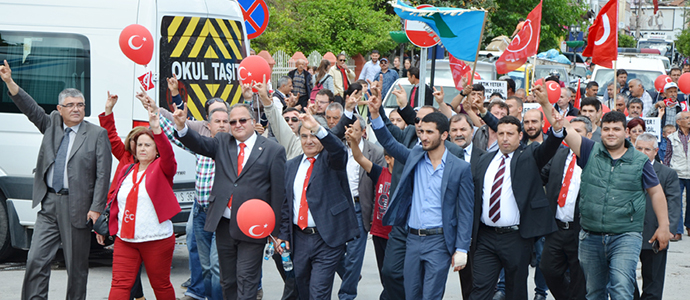 “Türkçülük asla ırkçılık değildir!”