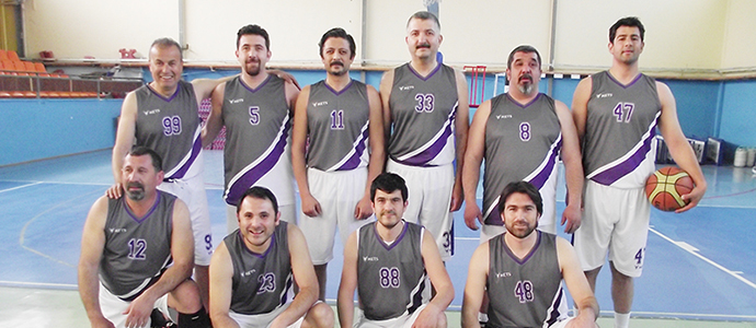 Veteranlar Basketbol Ligi’nde Üçüncü Oldular