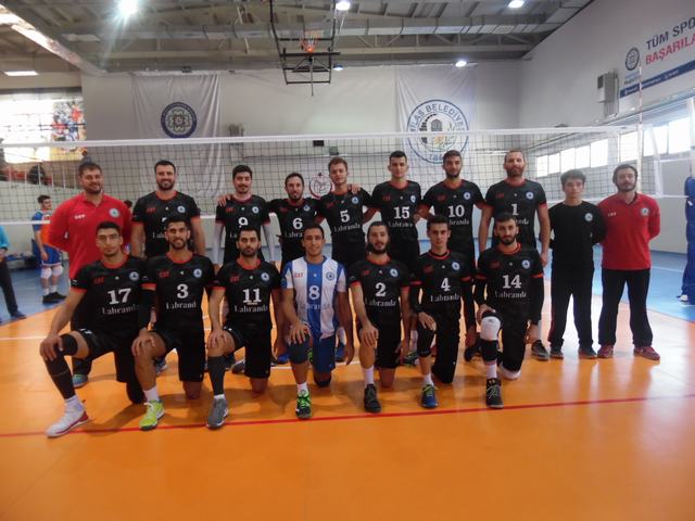 Voleybolda İyi oyun galibiyeti getirdi