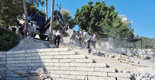 Mahalle Ziyaretleri Sonrası Tespit Edilen İhtiyaçlara Yönelik Çalışmalar Sürüyor