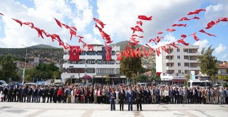 Atapark’ta Dalgalanan Bayraklar Cumhuriyet Coşkusunu Taçlandırdı