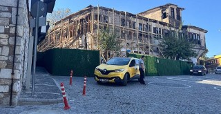 PTT Merkez Önündeki Uncular Caddesi, Hadi Eskişar Konağı Restorasyonu Nedeniyle Kapalı
