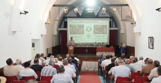 Milas’ta Torba (Maden) Kanunu Bilgilendirme Toplantısı: “820 Bin Zeytin Ağacı Tehlikede”