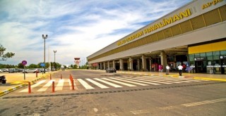 Milas-Bodrum Havalimanı 4 Ayda Yarım Milyon Yolcuya Hizmet Verdi