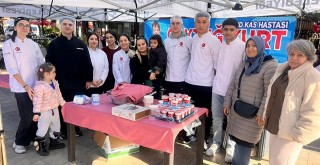 Öğretmen ve Öğrenciler Göktuğ İçin Alana İndi…