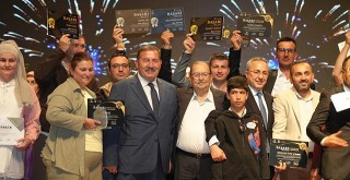 Milaslı Üreticilerden Zeytinyağında Büyük Başarı: TARİŞ’e Çifte Ödül!