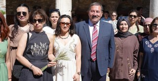 Hayat Boyu Öğrenme Coşkusu Kortejle Başladı, Moda Şöleniyle Taçlandı