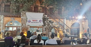 Eğitim-İş Milas Temsilciliği Kültür/Sanat Buluşması Çöllüoğlu Hanı'nda Yapıldı