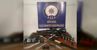 Cephanelik Gibi Eve Polis Baskını: 1 Kişi Gözaltında