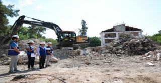 Başkan Aras, Huzurevi Yenileme Çalışmalarını Yerinde Denetledi