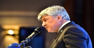 İYİ Parti Muğla Milletvekili Prof. Dr. Metin Ergun:  “ETNİSİTEYE DAYALI VATANDAŞLIK DAYATMASI, MİLLİ BİRLİĞİMİZİ VE CUMHURİYETİMİZİN TEMELLERİNİ HEDEF ALIYOR”